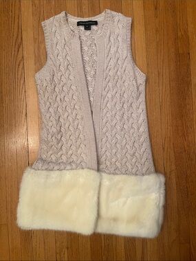 French Connection Ivory Cable Knit Vest with Faux Fur Trim